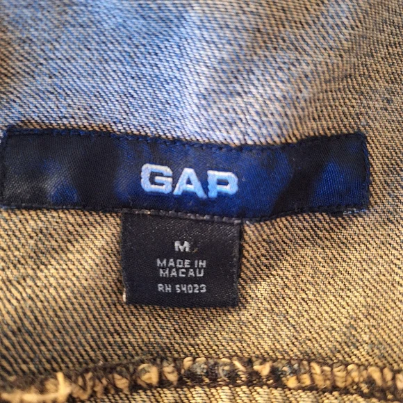 GAP Women's Classic Blue Jean Jacket w/ Lace Trim Very Good Condition Size M - Picture 3 of 3